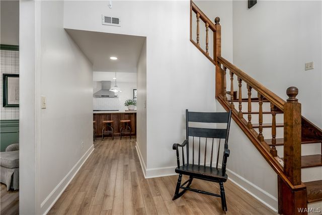 10400 Loganwood, Northport, AL 35473