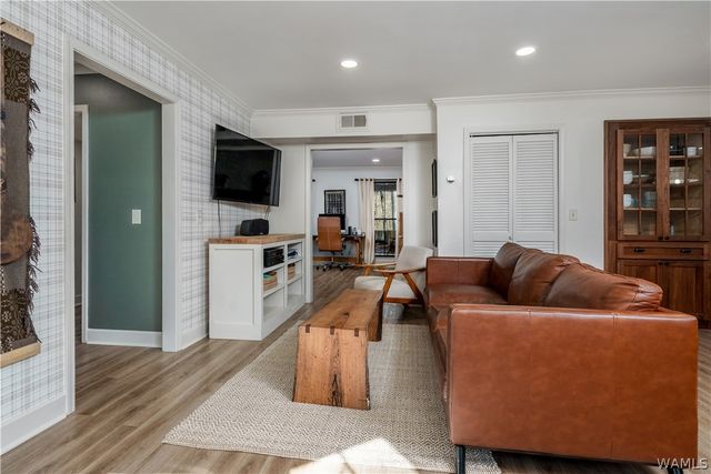 10400 Loganwood, Northport, AL 35473