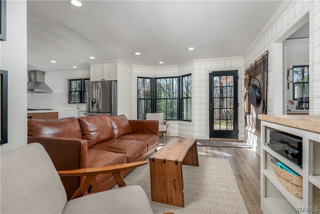 10400 Loganwood, Northport, AL 35473