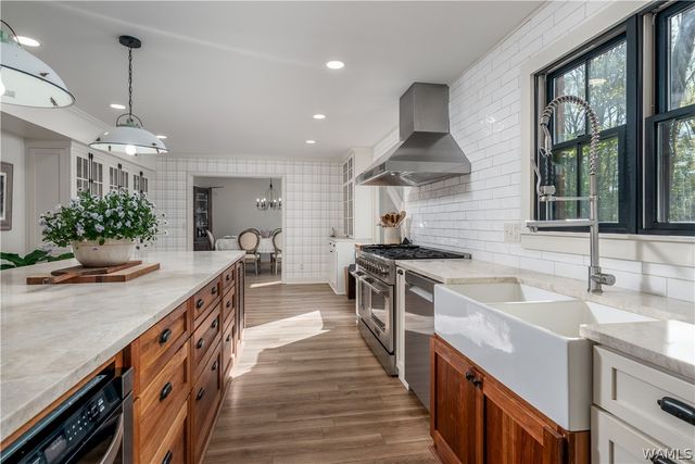 10400 Loganwood, Northport, AL 35473