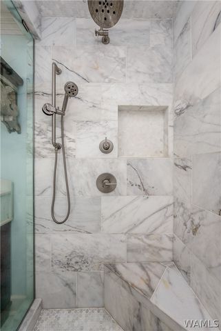 10400 Loganwood, Northport, AL 35473