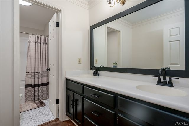 10400 Loganwood, Northport, AL 35473