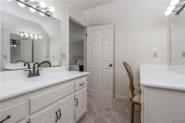 10400 Loganwood, Northport, AL 35473