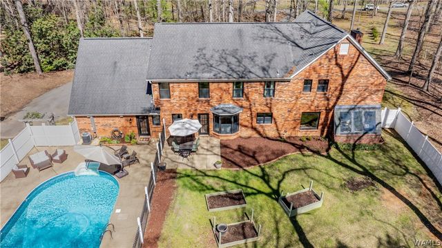 10400 Loganwood, Northport, AL 35473