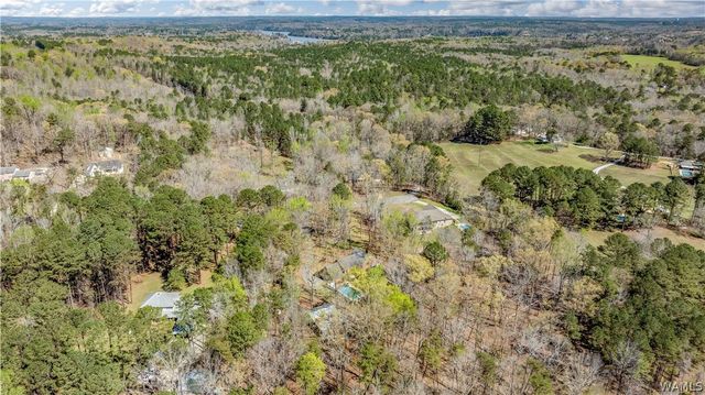 10400 Loganwood, Northport, AL 35473