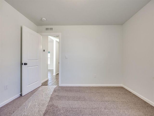 1025 SE 16th Terrace, Newcastle, OK 73065