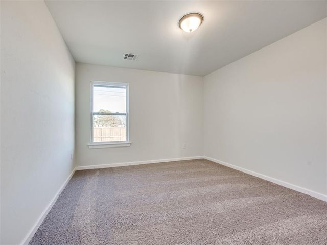1025 SE 16th Terrace, Newcastle, OK 73065
