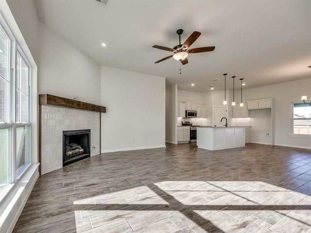1025 SE 16th Terrace, Newcastle, OK 73065