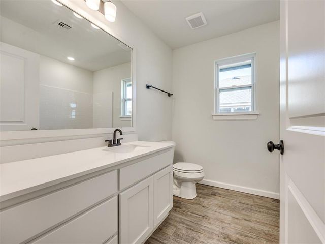1025 SE 16th Terrace, Newcastle, OK 73065