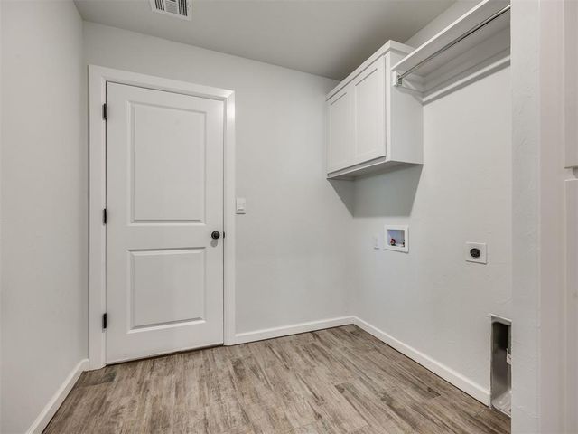 1025 SE 16th Terrace, Newcastle, OK 73065
