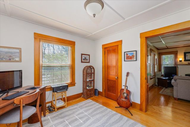 4 Fairview Street, Keene, NH 03431
