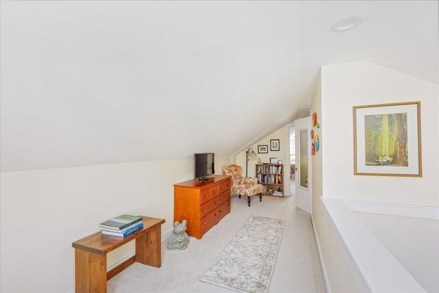 4 Fairview Street, Keene, NH 03431