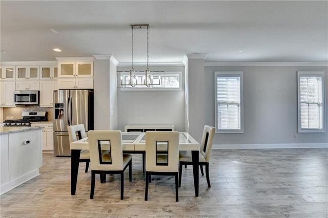 1327 Faircrest Way, Suwanee, GA 30024