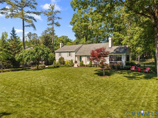 222 E Brook Run Dr, Richmond, VA 23238