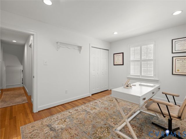 222 E Brook Run Dr, Richmond, VA 23238