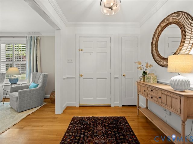 222 E Brook Run Dr, Richmond, VA 23238