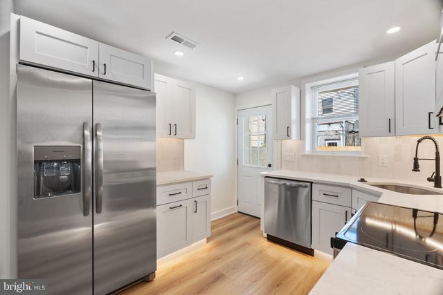 403 DALY ST, Philadelphia, PA 19148