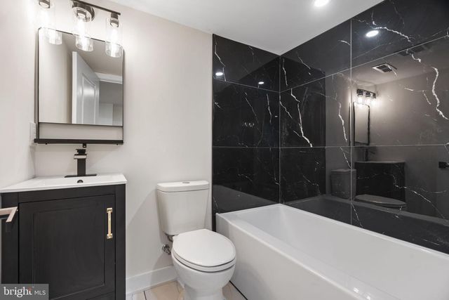 403 DALY ST, Philadelphia, PA 19148