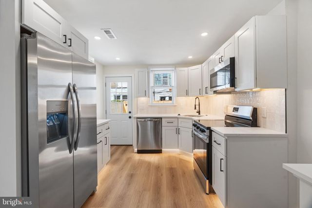 403 DALY ST, Philadelphia, PA 19148