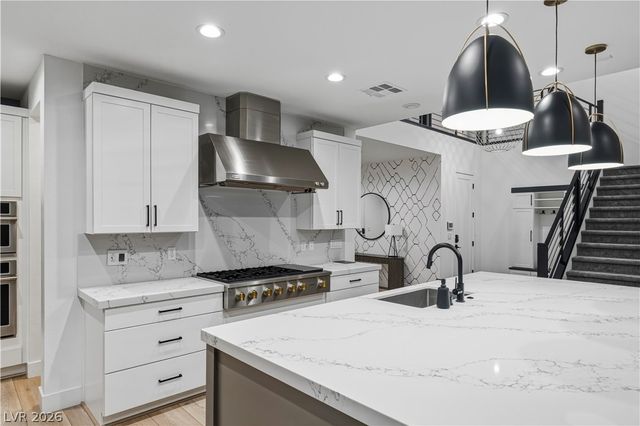 6865 Stellar Wind Street, Las Vegas, NV 89135