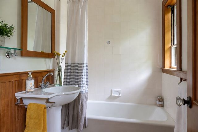 73 Francis Avenue, Cambridge, MA 02138