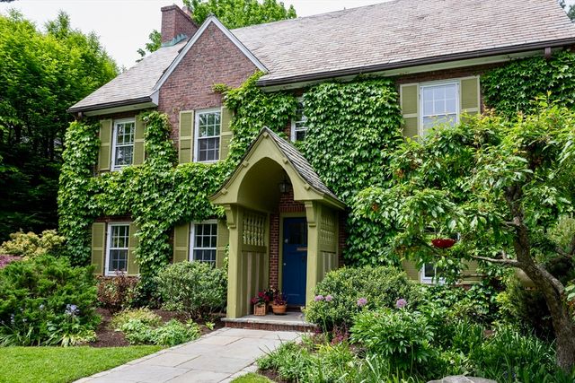 73 Francis Avenue, Cambridge, MA 02138