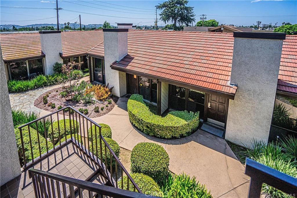 481 E Whittier Boulevard E, La Habra, CA 90631 — photo 2