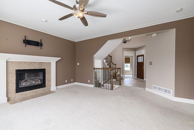 672 Everly Court, Lansing, KS 66043