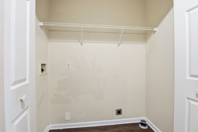 620 Creekfront Dr, Mount Juliet, TN 37122