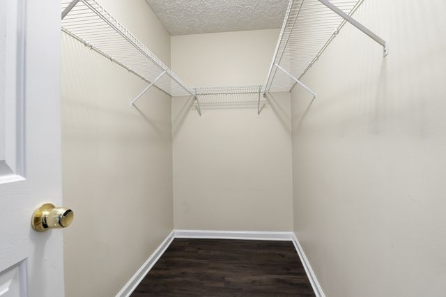 620 Creekfront Dr, Mount Juliet, TN 37122