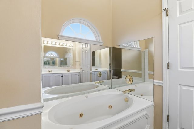 620 Creekfront Dr, Mount Juliet, TN 37122