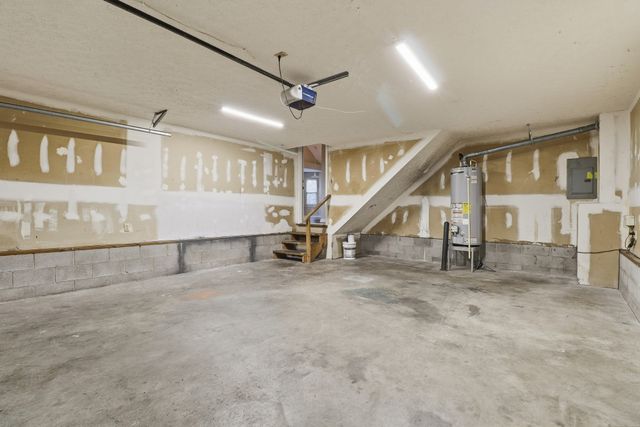 620 Creekfront Dr, Mount Juliet, TN 37122