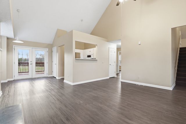 620 Creekfront Dr, Mount Juliet, TN 37122