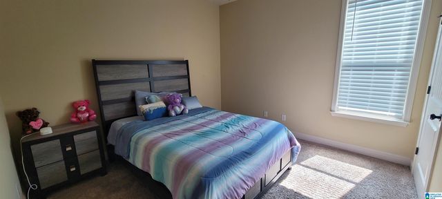 5064 MEADOW LAKE CREST, Bessemer, AL 35020