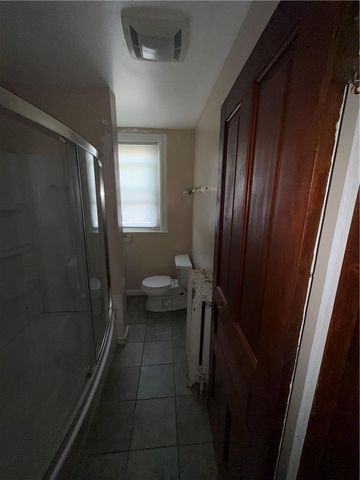 625 South Bishopthorpe Street, Bethlehem City, PA 18015