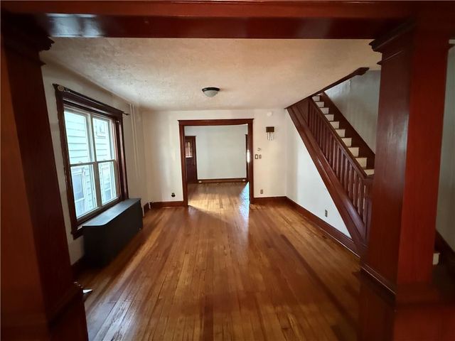 625 South Bishopthorpe Street, Bethlehem City, PA 18015