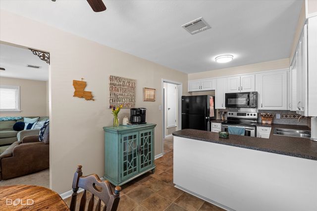 4210 Helene Street, Bossier City, LA 71112