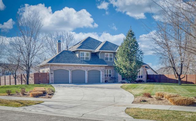 85 S Vandries Ave, Eagle, ID 83616