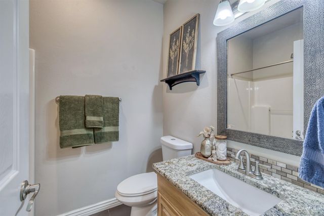 85 S Vandries Ave, Eagle, ID 83616