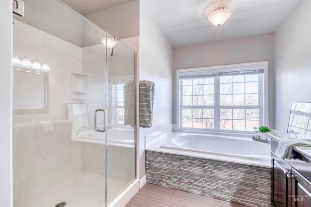 85 S Vandries Ave, Eagle, ID 83616