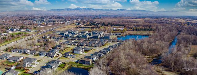 85 S Vandries Ave, Eagle, ID 83616