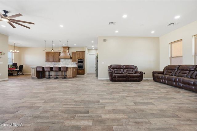 7124 S 257TH Drive, Buckeye, AZ 85326