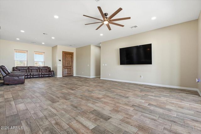 7124 S 257TH Drive, Buckeye, AZ 85326