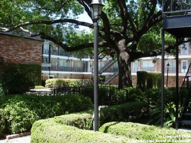 8401 N New Braunfels Ave Apt 209, San Antonio, TX 78209