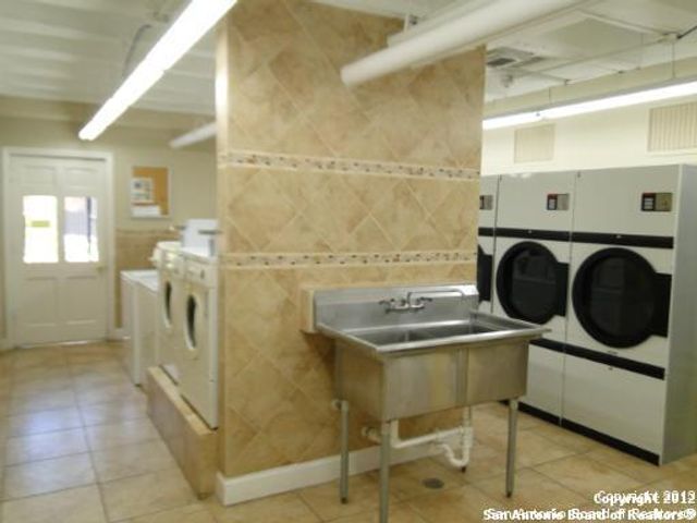 8401 N New Braunfels Ave Apt 209, San Antonio, TX 78209