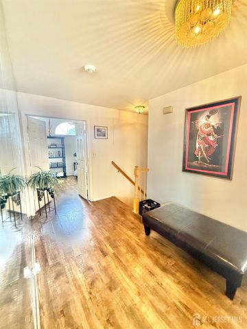 8 Ingram Drive D, Monroe, NJ 08831