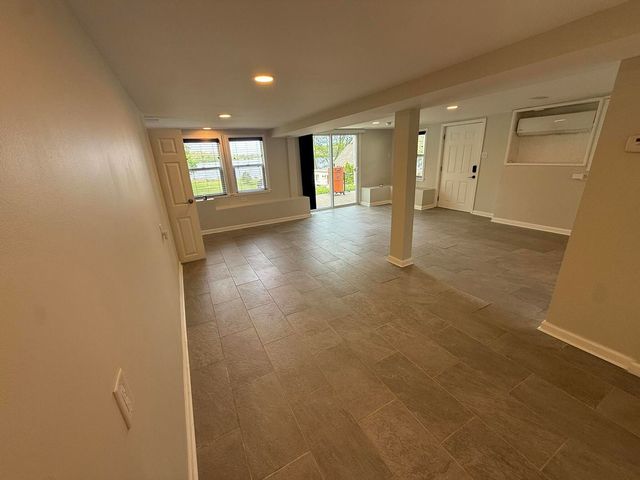 21990 W 6th Street, Lake Villa, IL 60046