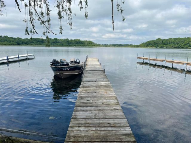 21990 W 6th Street, Lake Villa, IL 60046