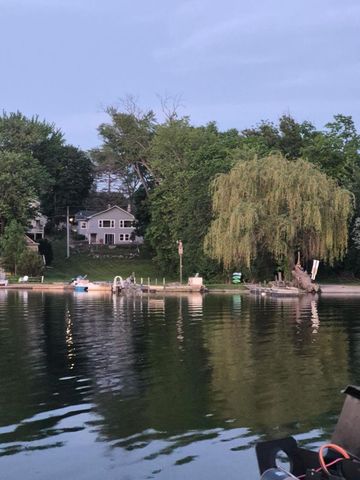 21990 W 6th Street, Lake Villa, IL 60046
