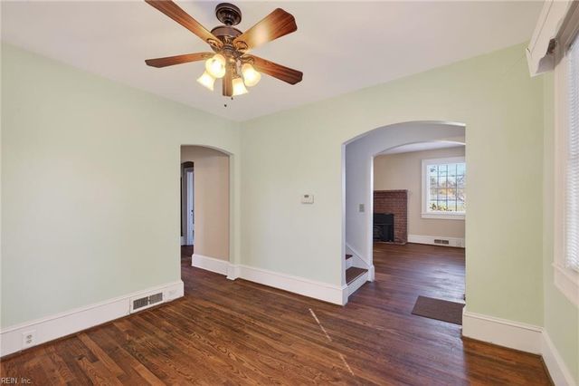 237 Cary ST, Smithfield, VA 23430